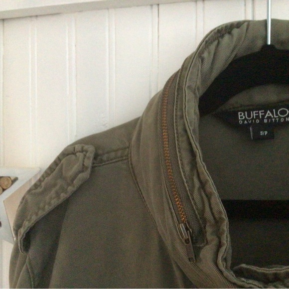 Coat 🧥 BUFFALO - Picture 4 of 6